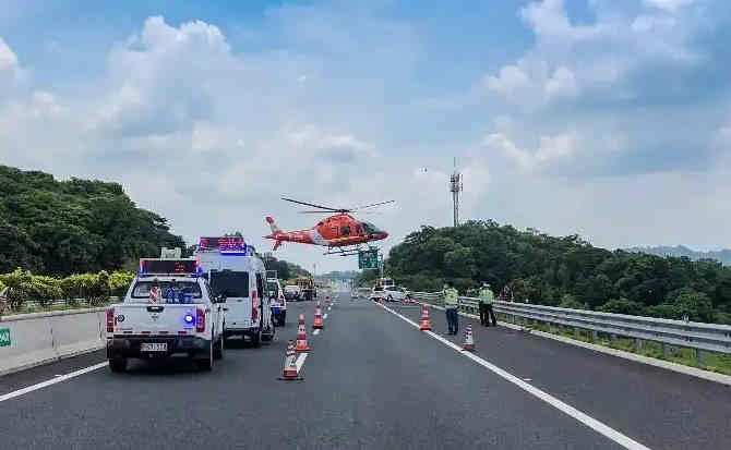 逊克高速公路汽车救援案例